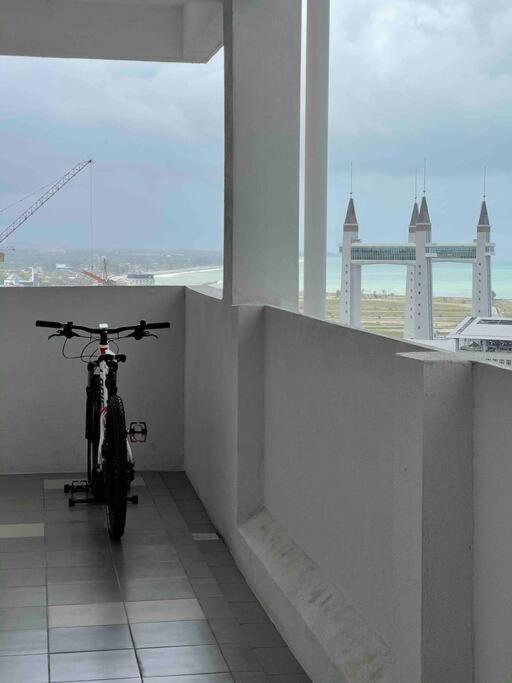 Kt City Homestay With 4 Bedrooms And Pool Kuala Terengganu Exterior foto